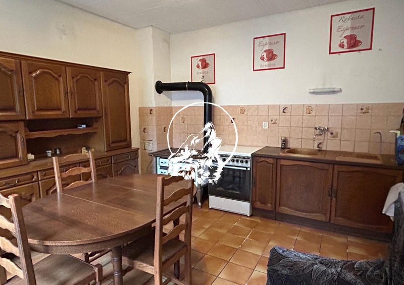 Maison ancienne - 188 m² - 7 pièces