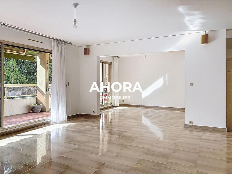 Appartement - 134 m² - 5 pièces