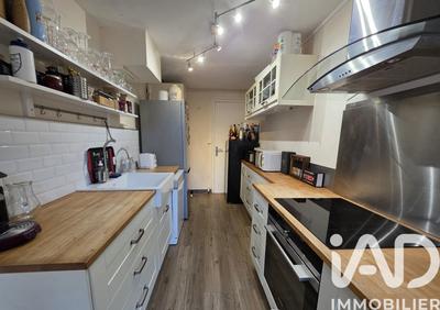 Appartement - 101 m² - 5 pièces