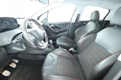 Peugeot 208 1.2 PureTech Gt Line 5p 110 ch