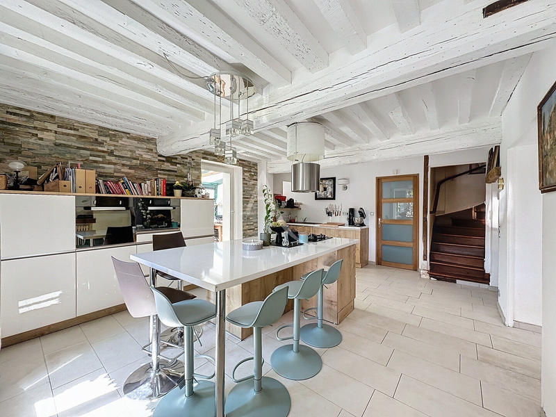 Maison - 190 m² - 6 pièces