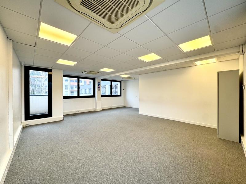 Bureau - 135 m²
