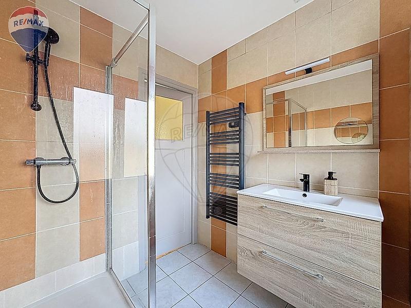 Appartement - 79 m² - 4 pièces