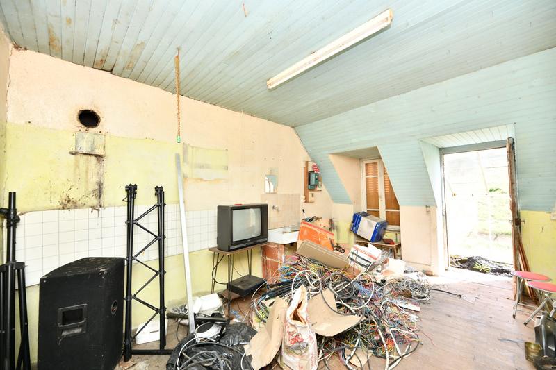 Maison - 80 m² - 6 pièces