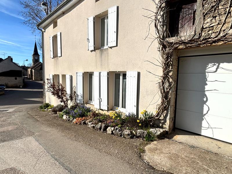 Maison - 147 m² - 5 pièces