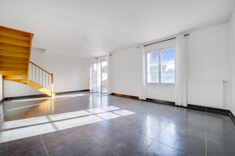 Maison contemporaine - 102 m² - 5 pièces