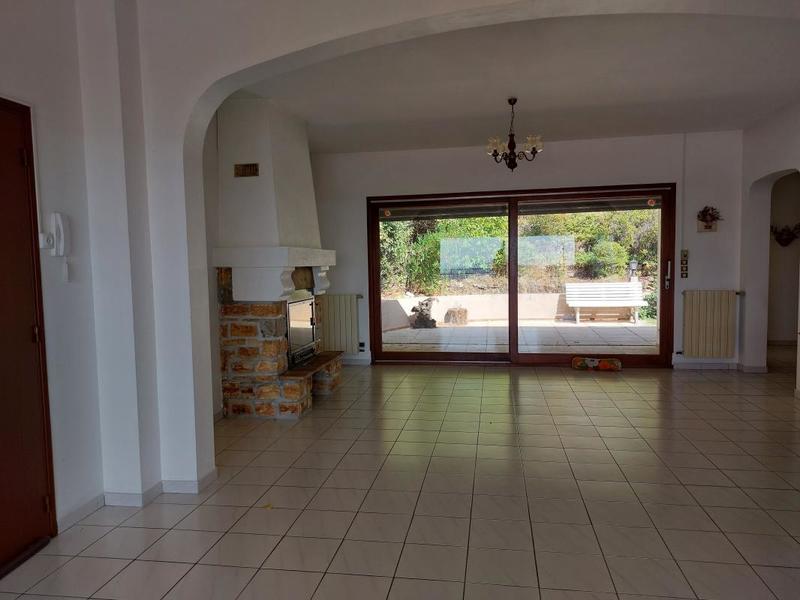 Maison - 122 m² - 3 pièces