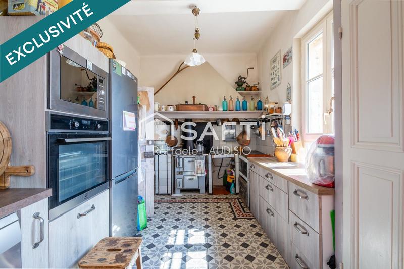 Maison de maîtres - 230 m² - 6 pièces