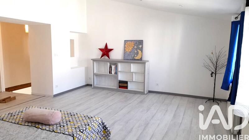 Maison - 350 m² - 11 pièces