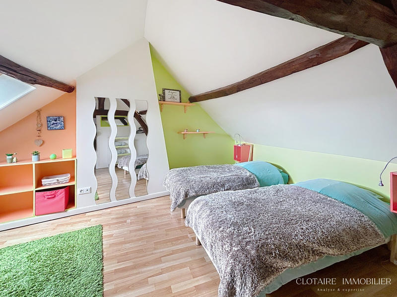 Maison - 200 m² - 10 pièces