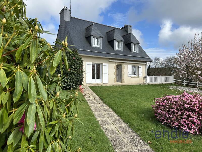 Maison - 110 m² - 6 pièces