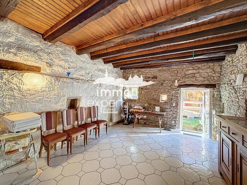 Ferme - 304 m² - 8 pièces