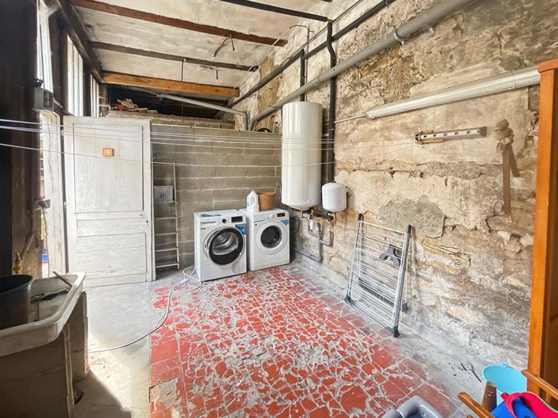 Appartement - 165 m² - 8 pièces