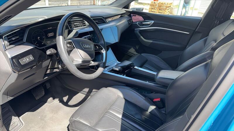 Audi e-tron 55 Quattro 408 95 kWh Edition One