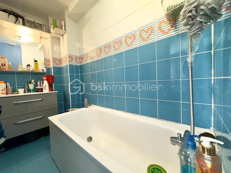 Maison - 109 m² - 6 pièces