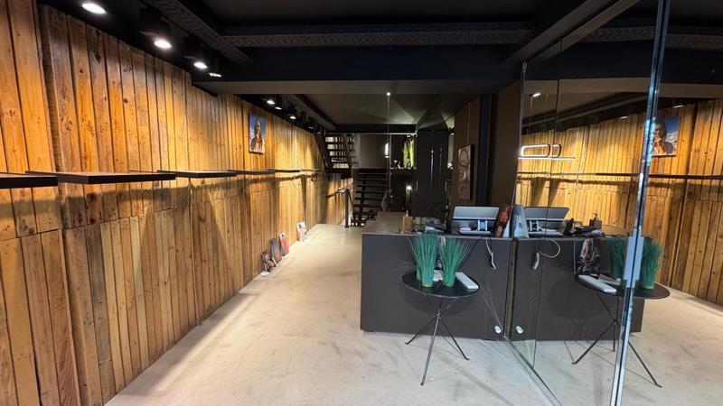 Local commercial - 133 m²