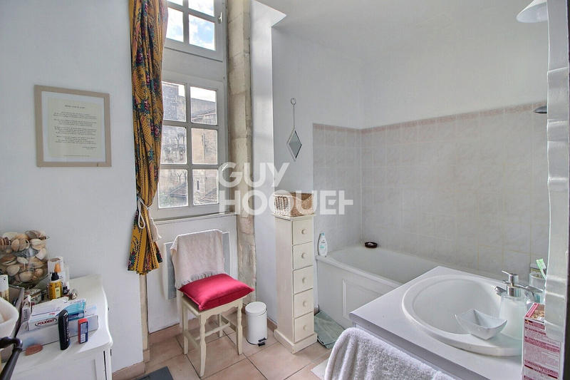 Appartement - 107 m² - 4 pièces