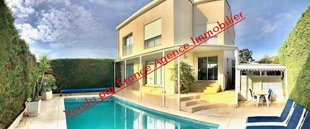 Maison d'architecte - 145 m² - 5 pièces