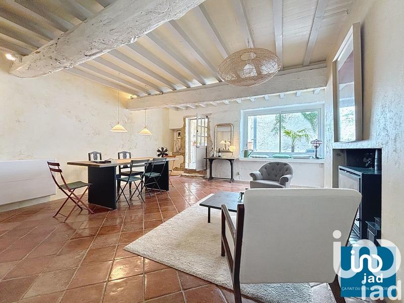 Maison - 180 m² - 5 pièces