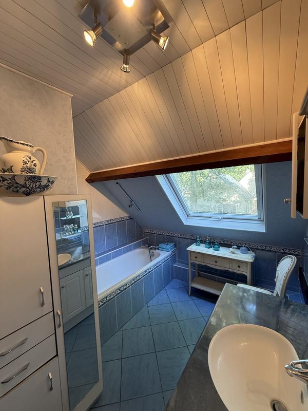 Maison - 170 m² - 6 pièces