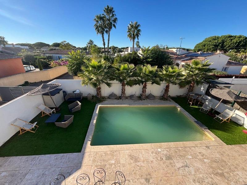 Villa - 195 m² - 6 pièces