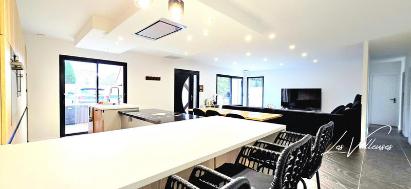 Maison contemporaine - 142 m² - 5 pièces