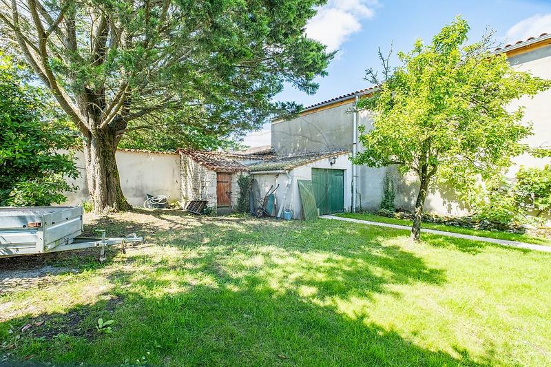 Maison - 121 m² - 5 pièces