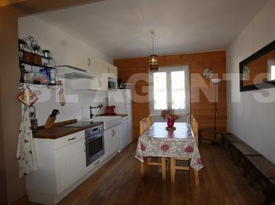 Appartement - 70 m² - 4 pièces