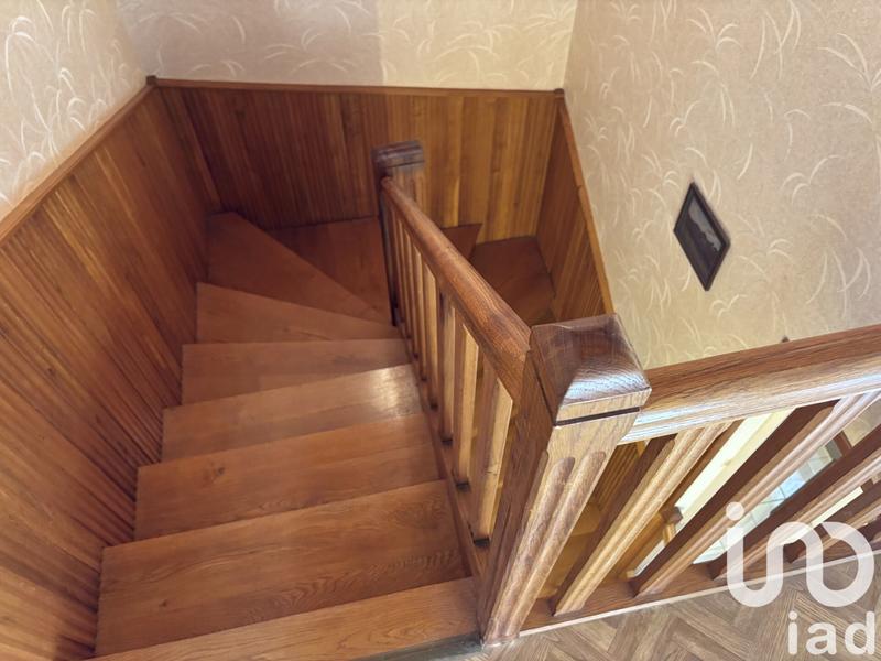 Maison - 95 m² - 5 pièces