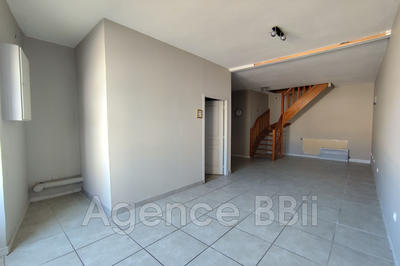 Maison - 284 m² - 2 pièces