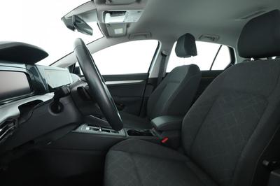 Volkswagen Golf VIII 1.0 eTSI Opf Life Plus Dsg7 110 ch