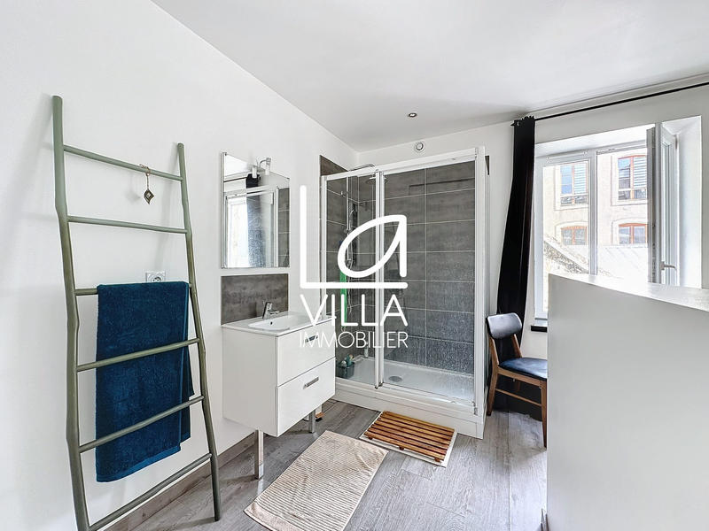 Appartement - 81 m² - 4 pièces