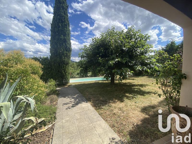 Maison - 122 m² - 6 pièces