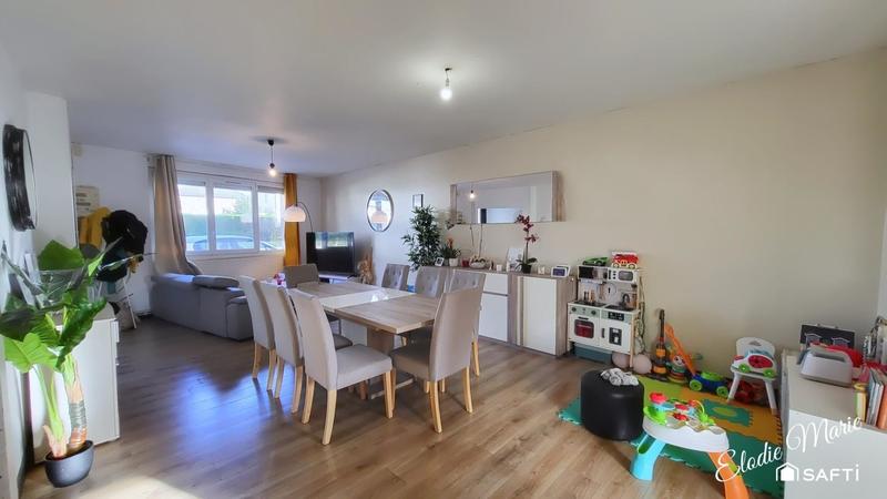 Maison - 98 m² - 4 pièces