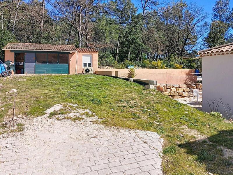 Villa - 120 m² - 5 pièces