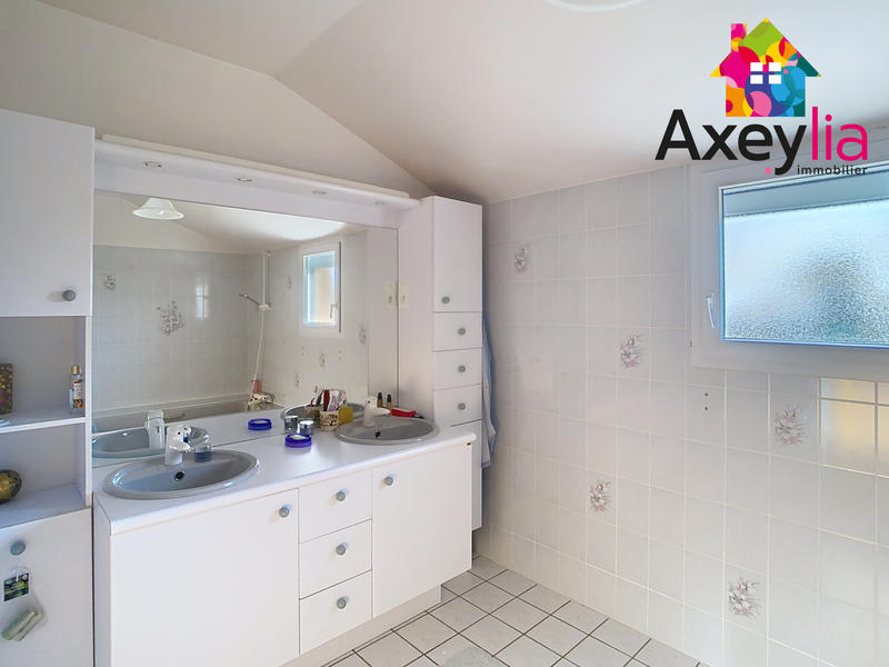 Maison - 153 m² - 6 pièces