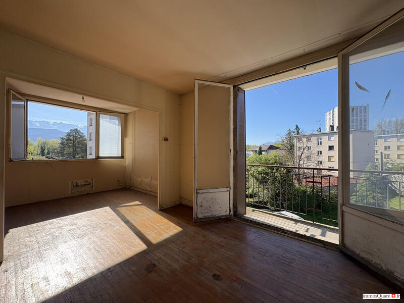 Appartement - 65 m² - 4 pièces