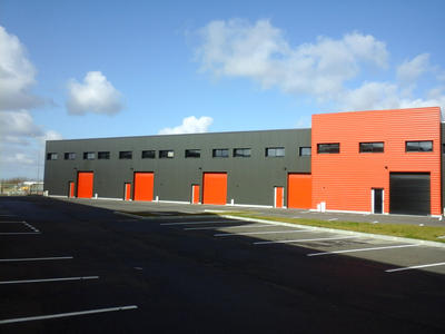 Local commercial - 200 m²