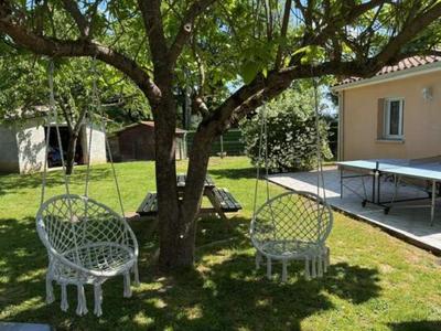 Maison - 137 m² - 6 pièces