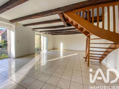 Maison - 141 m² - 7 pièces