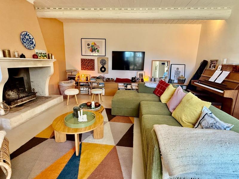 Mas - 180 m² - 6 pièces