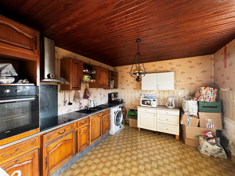 Maison - 93 m² - 4 pièces