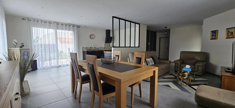 Maison - 121 m² - 5 pièces