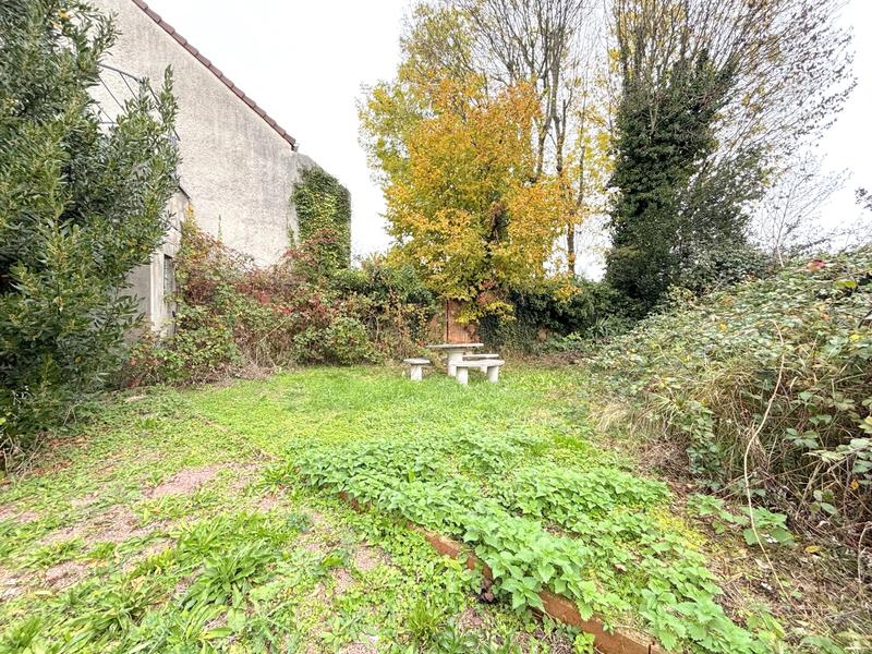 Maison - 207 m² - 7 pièces