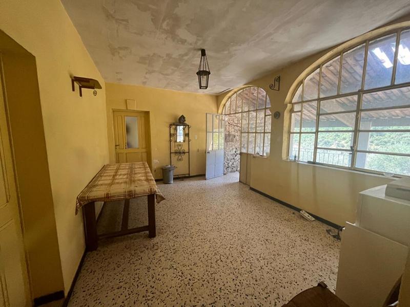 Maison en pierre - 103 m² - 5 pièces