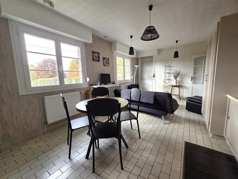 Pavillon - 141 m² - 7 pièces