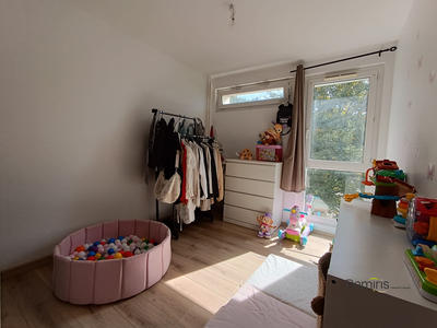 Appartement - 70 m² - 4 pièces