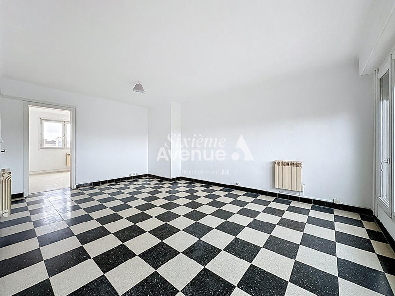 Appartement - 91 m² - 4 pièces