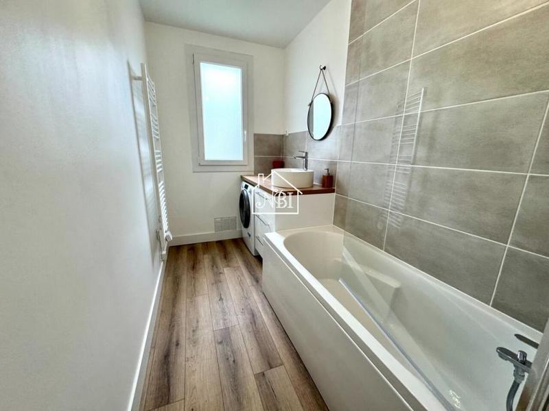 Appartement - 89 m² - 5 pièces