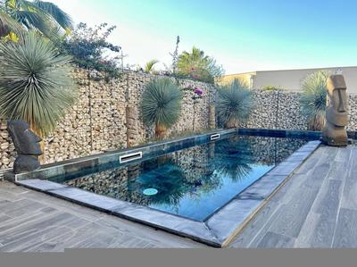 Maison - 207 m² - 5 pièces